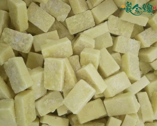 Frozen mashed ginger block